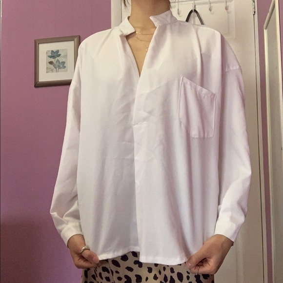 White blouse with balloon sleeves - Picture 3 of 4